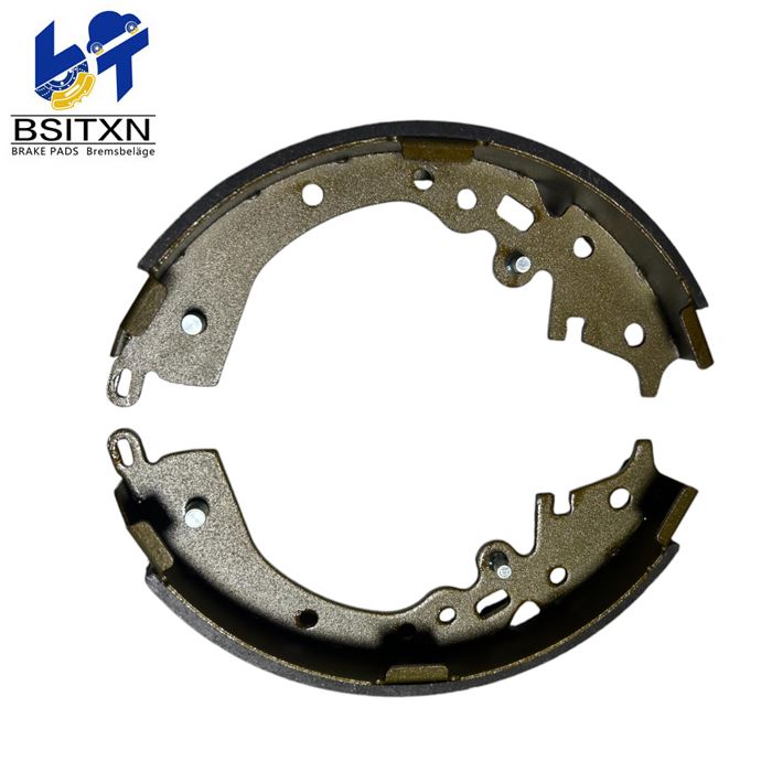 044950K040 S871 Long Service Life Ceramic Brake Shoe Trailer Brake Systems for TOYOTA HIACE V Box