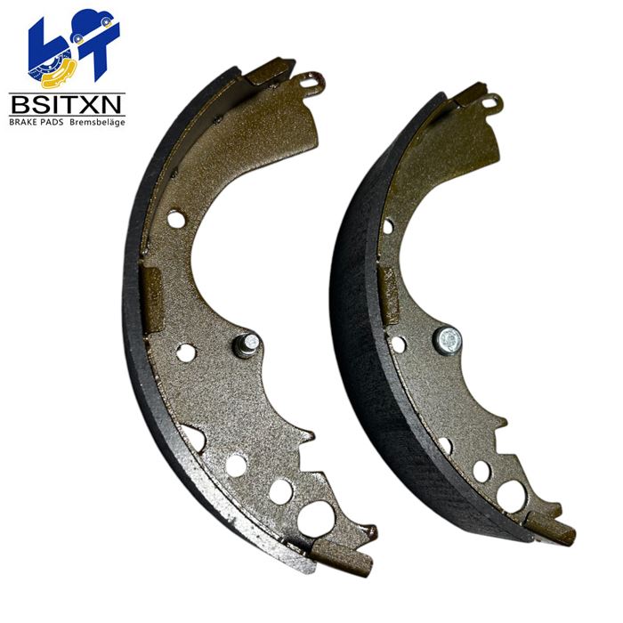V91187059 A8N006 Noiseless Semi-Metallic Brake Shoe High Friction Stability for TOYOTA HIACE
