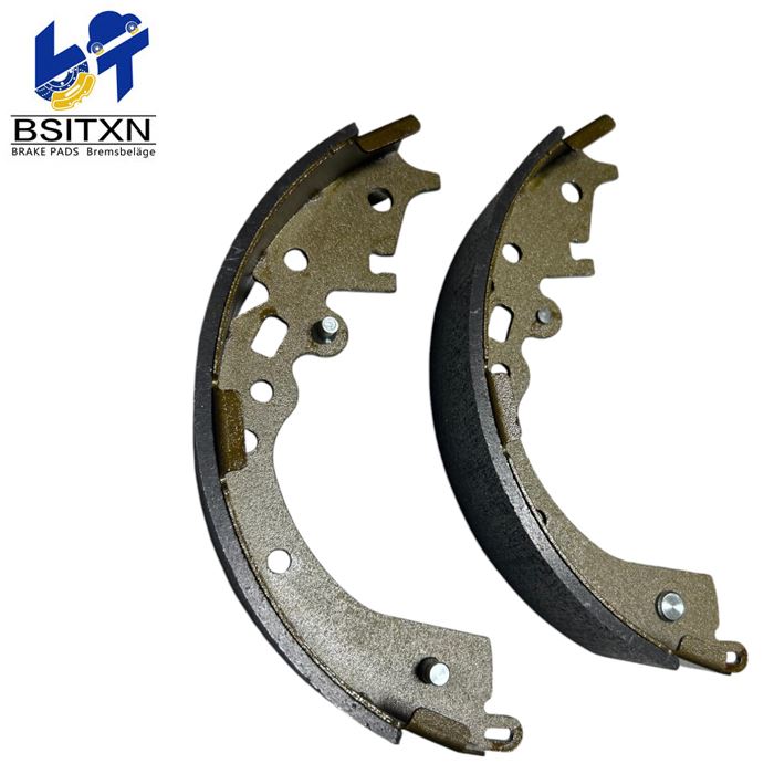 0449508030 K2601 High Temperature Resistant Brake Shoe Scooter Parts for TOYOTA TOYOACE Platform